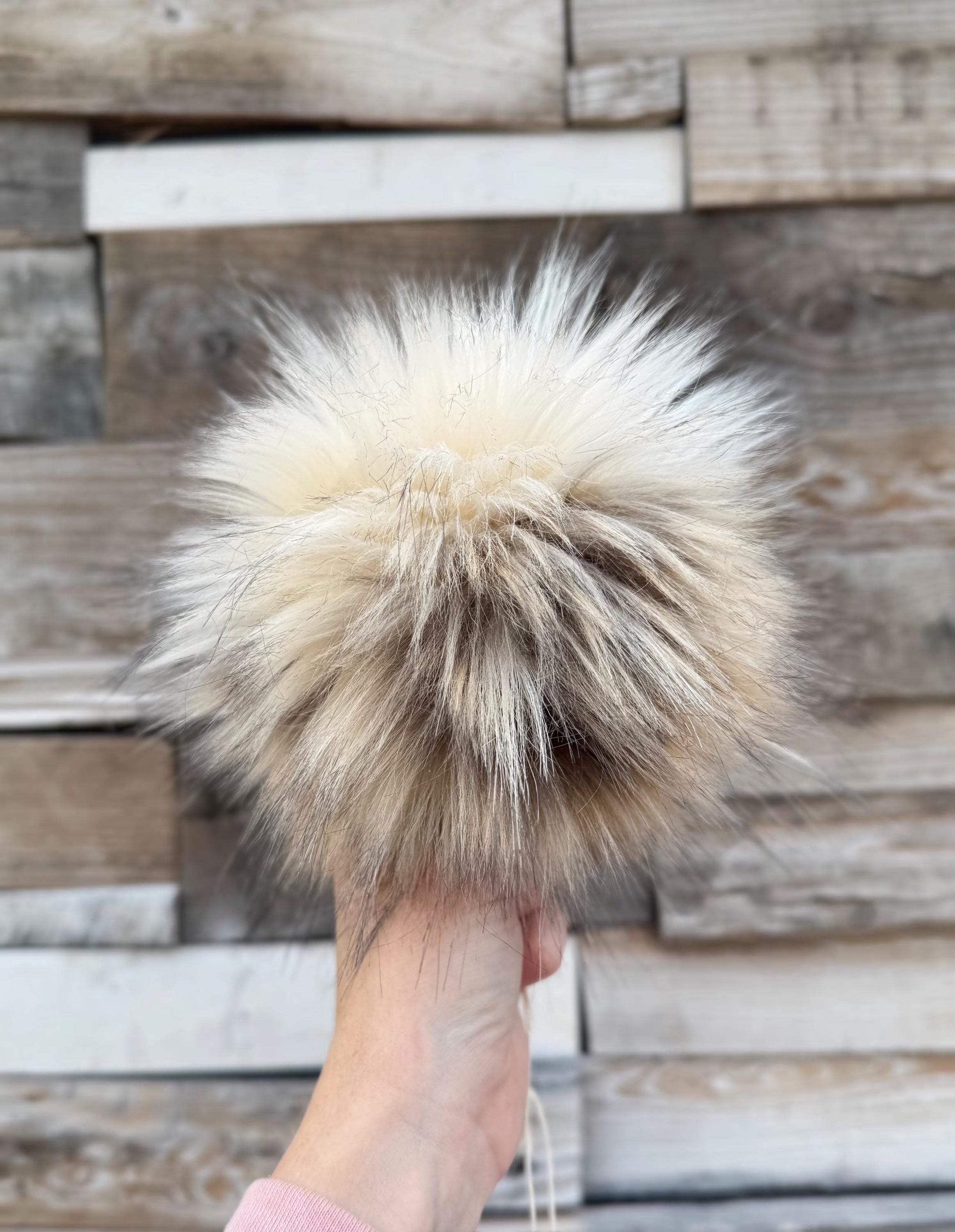 Mojave desert wolf faux fur Pom Pom