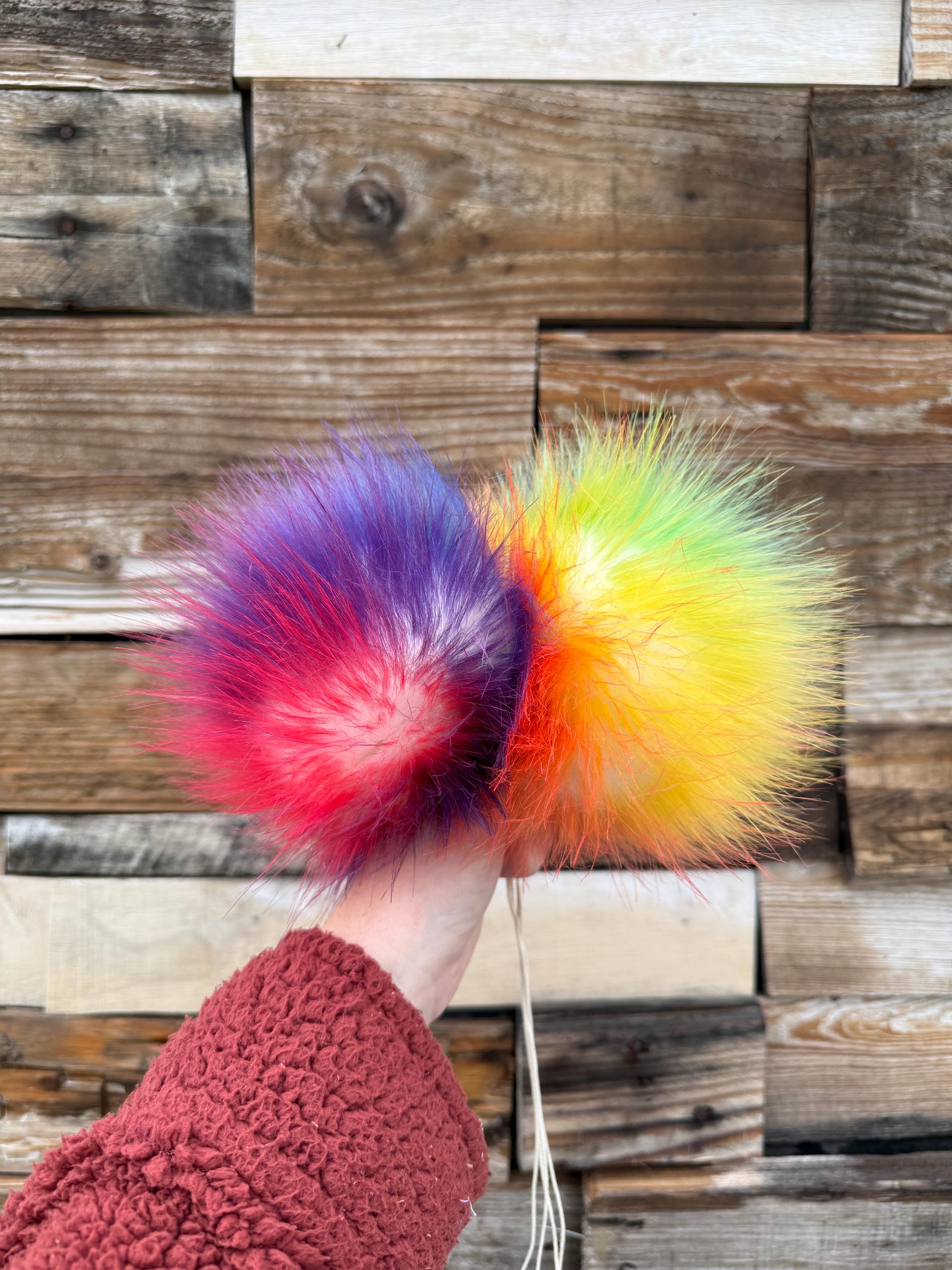 Neon nova faux fur Pom Pom