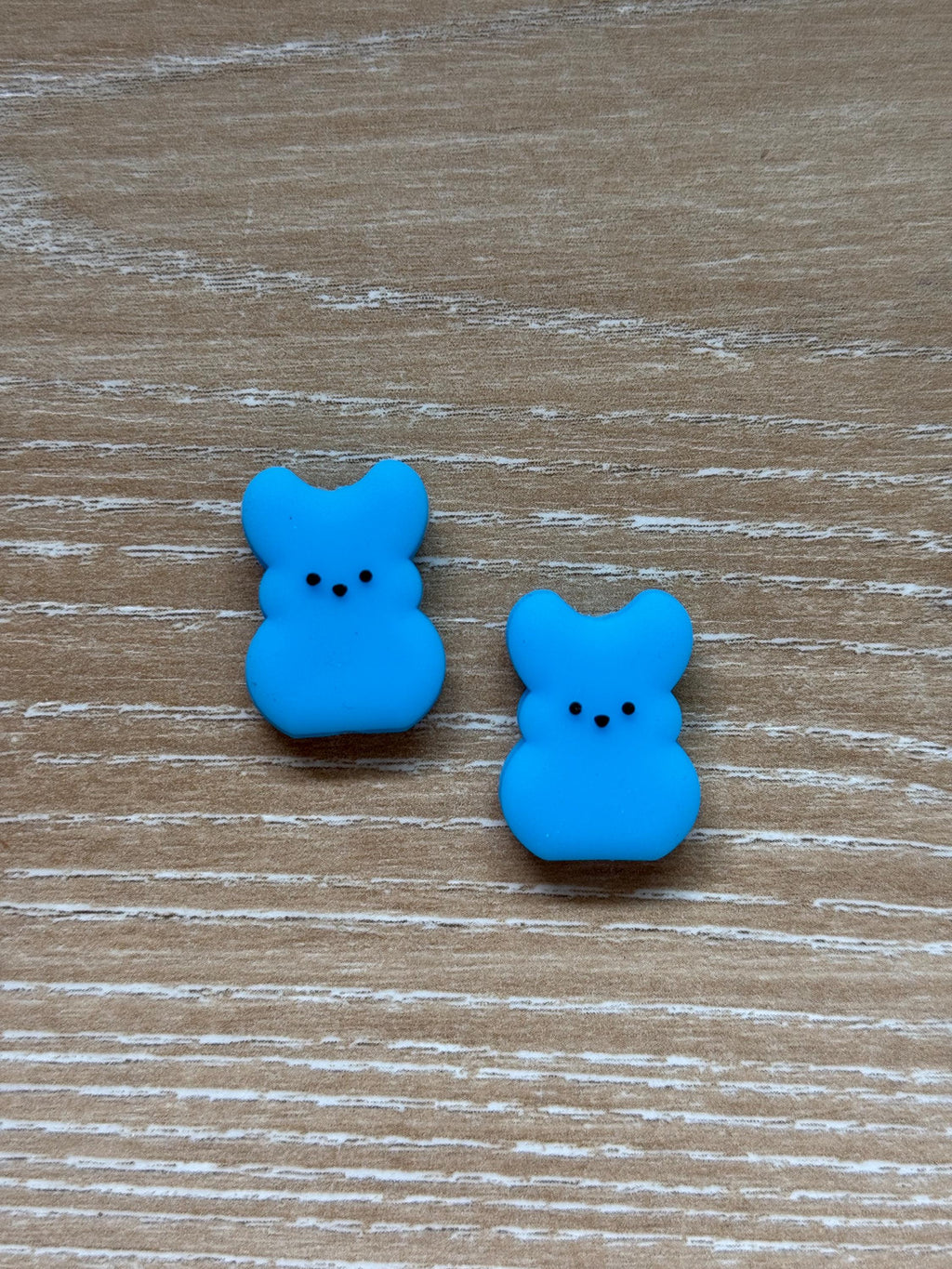 Peeps needle stoppers for knitting needles