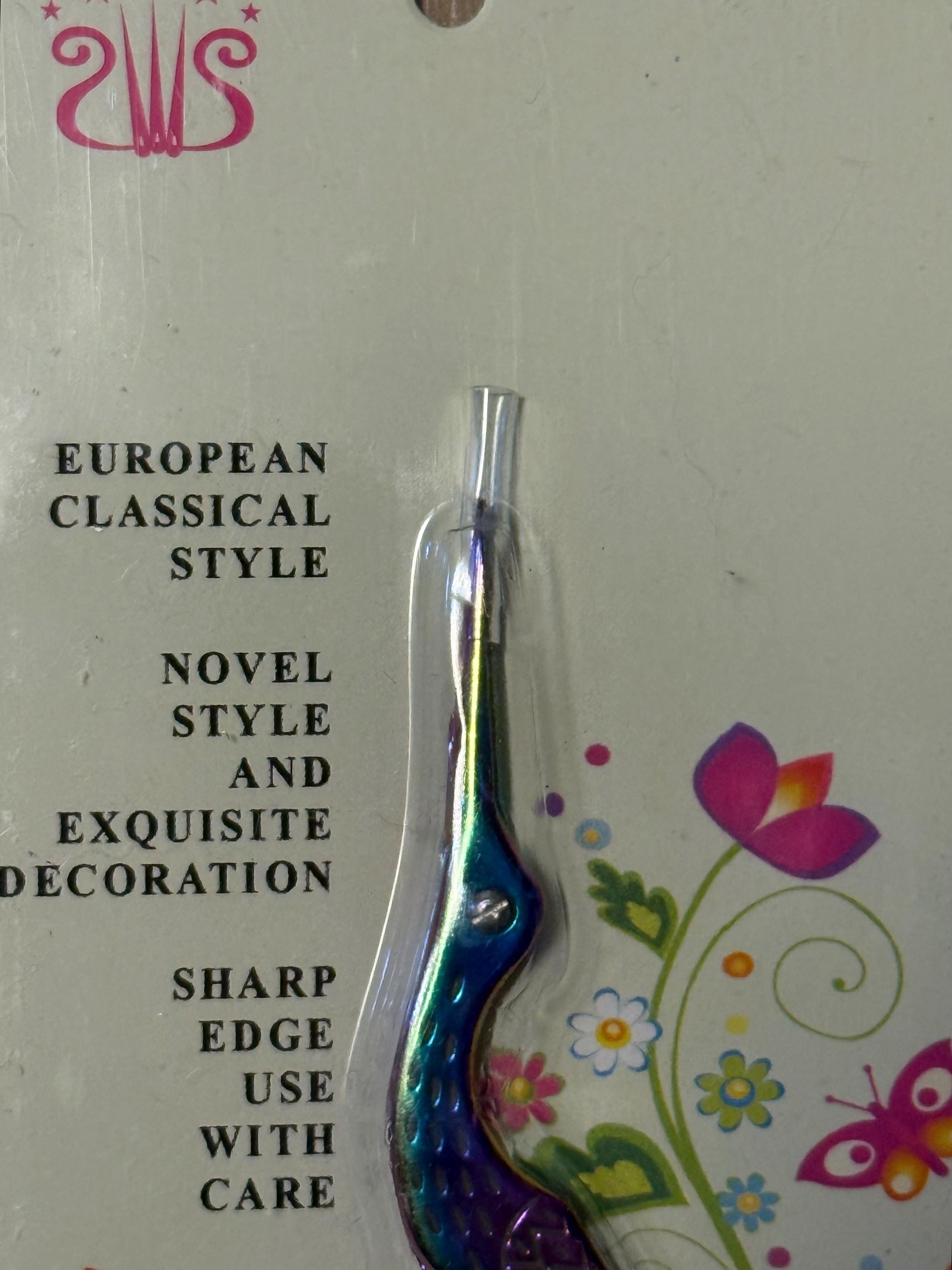 Small crafting scissors, for Pom Pom making, needle gripper, gold, silver, rainbow