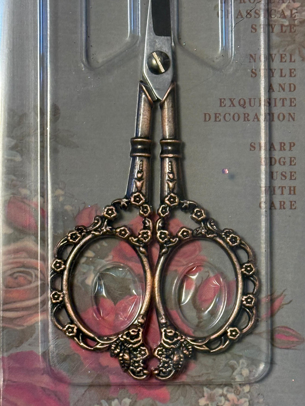 Small crafting scissors, for Pom Pom making, needle gripper, gold, silver, copper