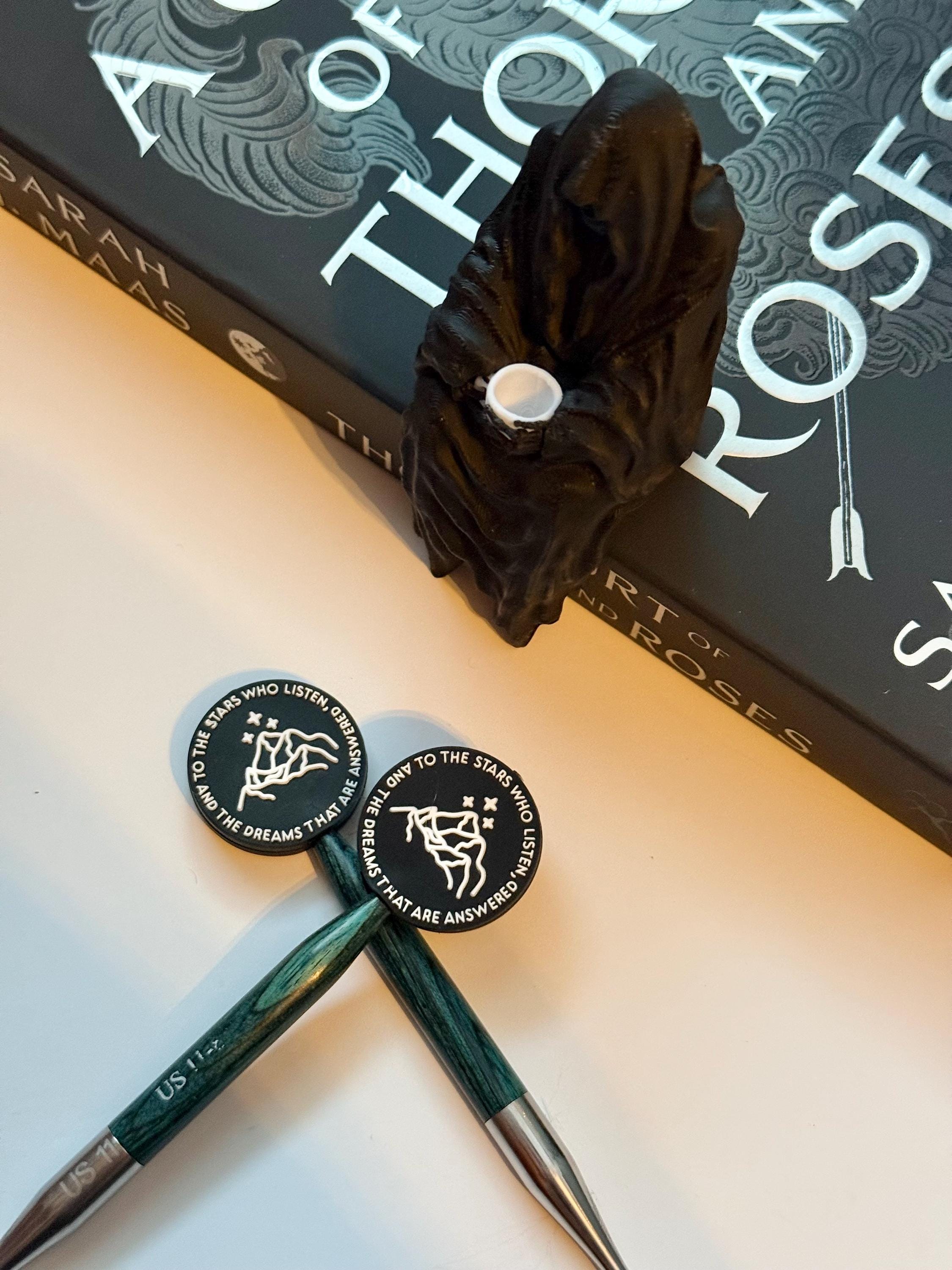 Needle stoppers, stitch stopper for knitting needles, Acotar , books, reading, to the stars that listen
