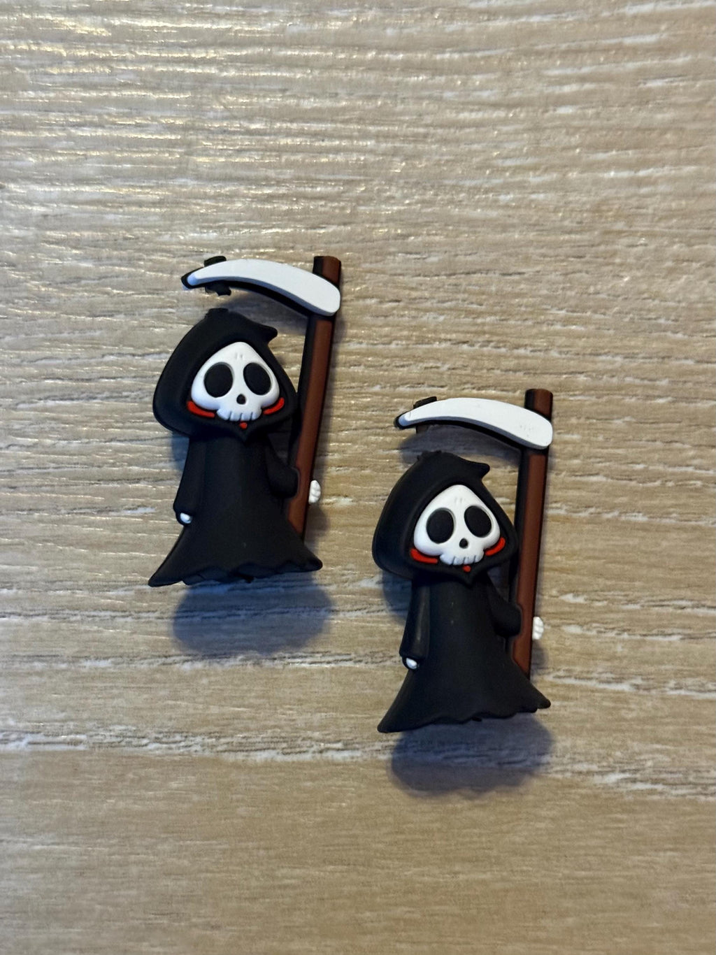 Needle stoppers for knitting needles, Halloween, books, grim reaper, skeleton
