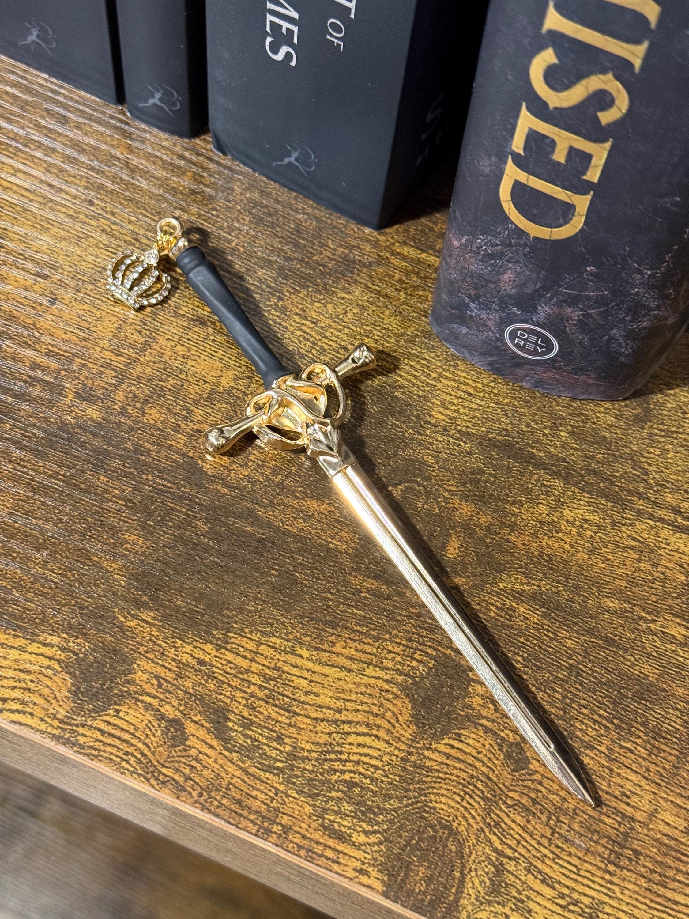 Sword handmade metal bookmark, gold plated, booktok, bookstagram, gold plated, Acotar, tog, quicksilver, housemaid, star,