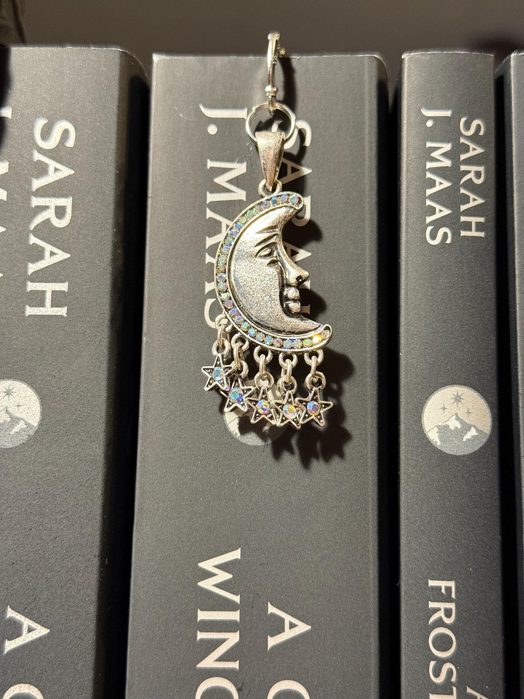 Moon and stars handmade metal bookmark, gold plated, booktok, bookstagram, silver plated, Acotar, tog, quicksilver, housemaid, star,