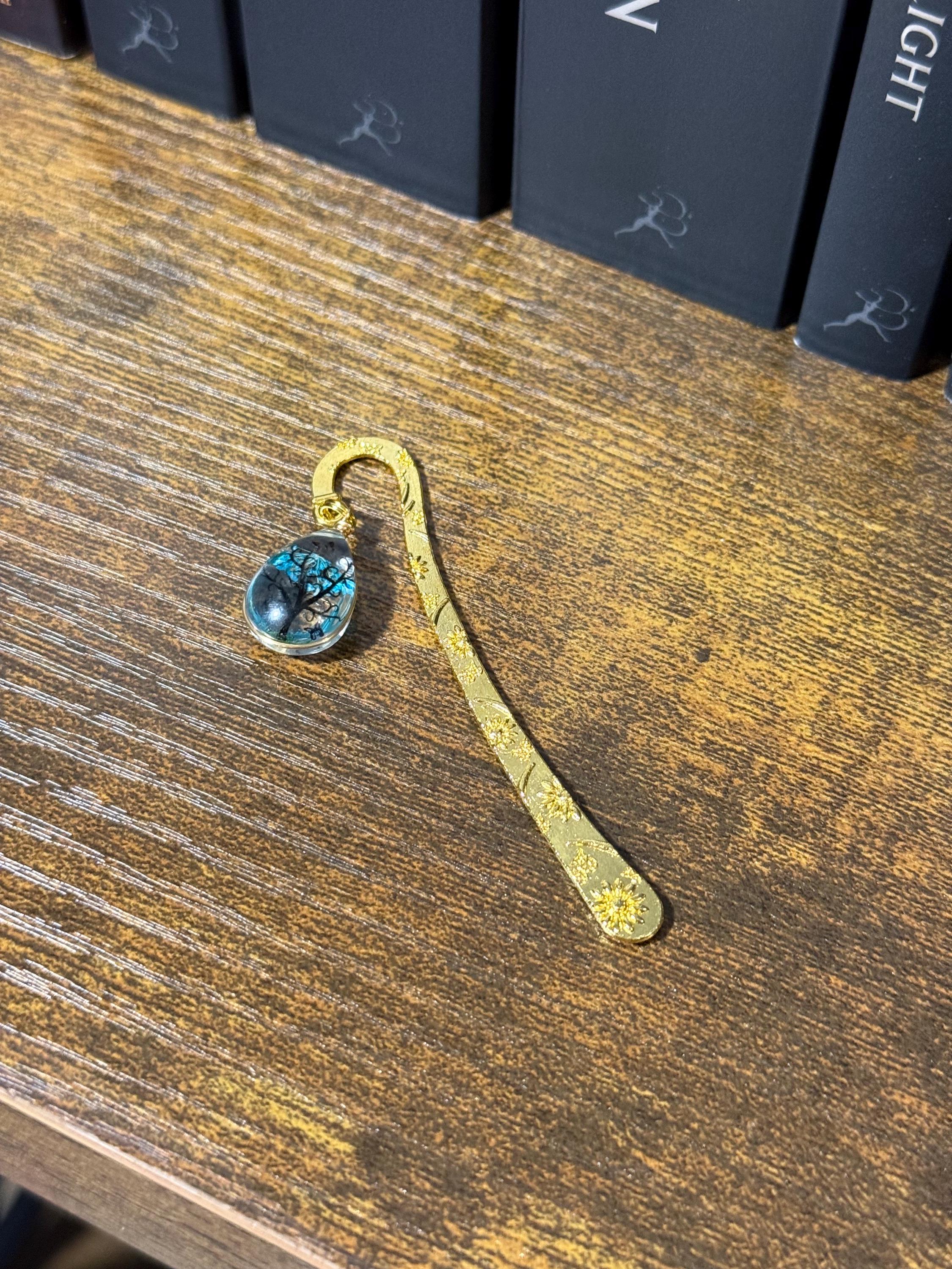 Handmade metal bookmark, gold plated, booktok, bookstagram, silver plated, Acotar, tog, quicksilver, housemaid, star,