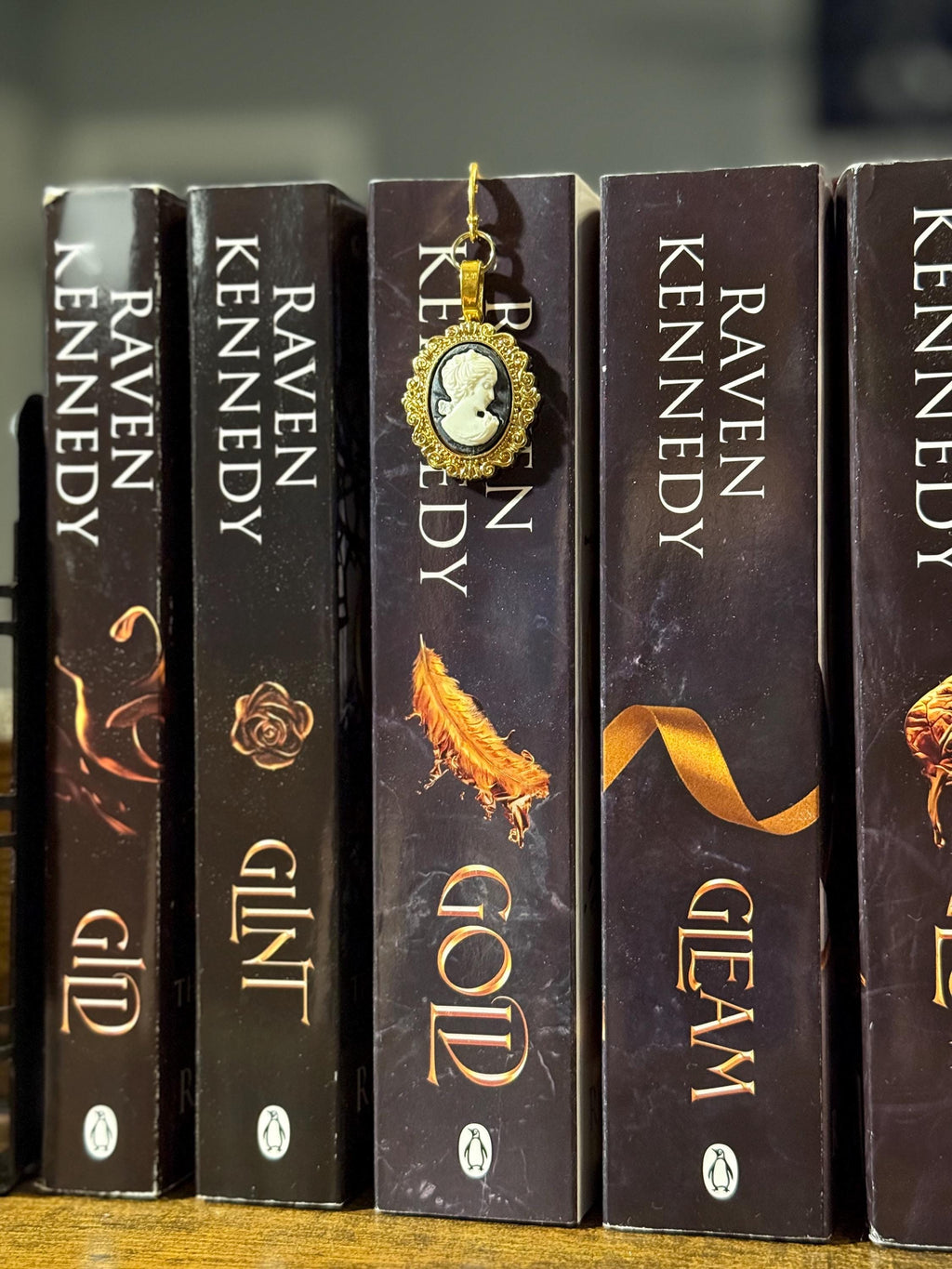 Handmade metal bookmark, gold plated, booktok, bookstagram, silver plated, Acotar, tog, quicksilver, housemaid, star,