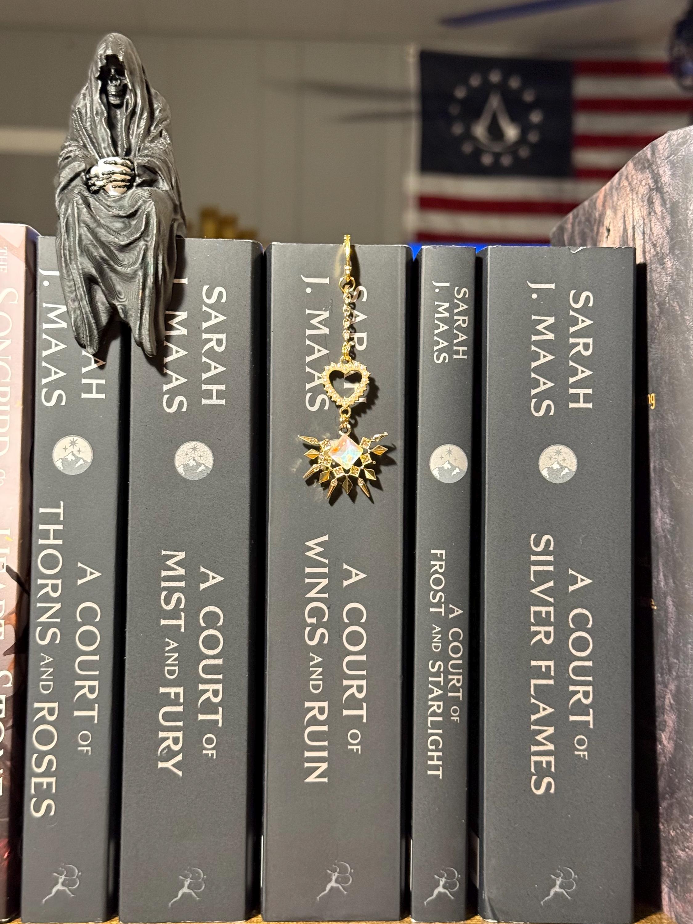 Handmade metal bookmark, gold plated, booktok, bookstagram, silver plated, Acotar, tog, quicksilver, housemaid, star,