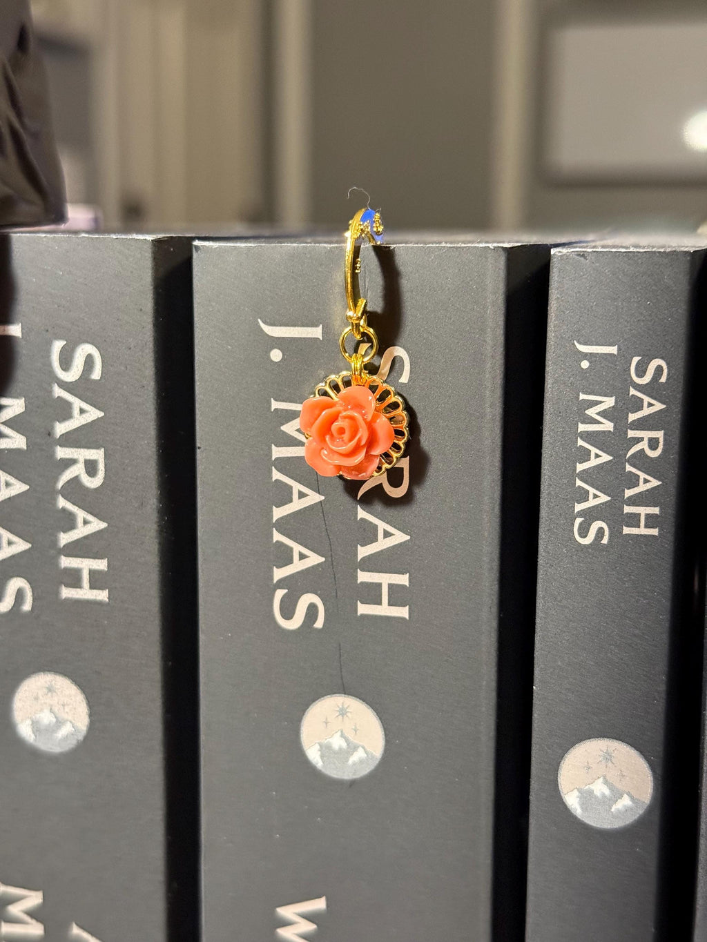 Handmade metal bookmark, gold plated, booktok, bookstagram, silver plated, Acotar, tog, quicksilver, housemaid, star,