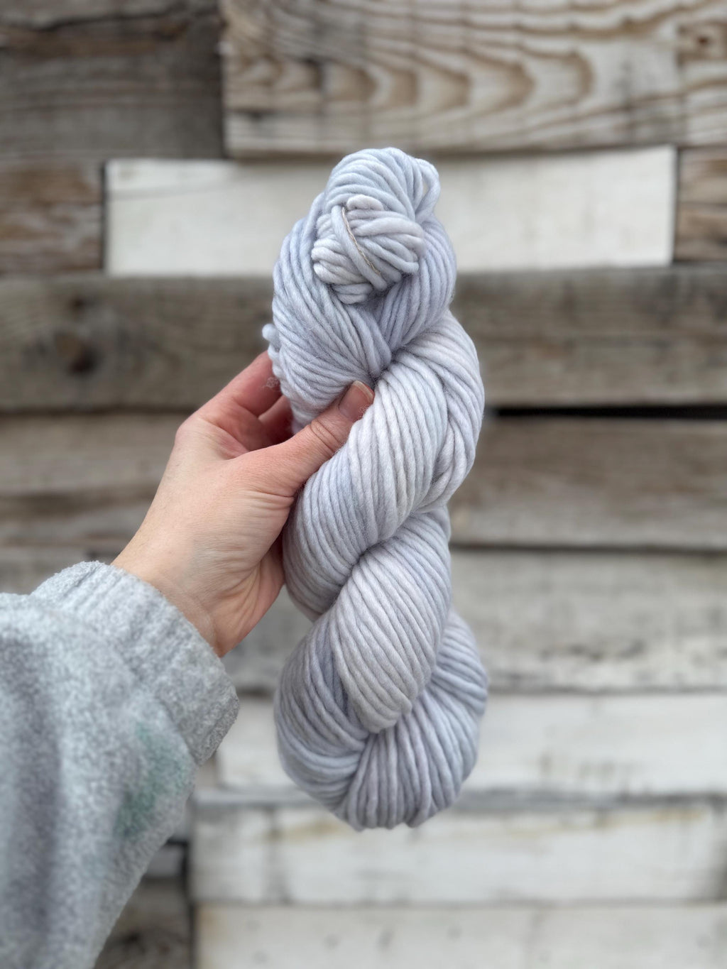 Morning frost bulky hand dyed bulky merino wool, 109 yard, 5 weight, semi solid, multicolor, indie dye, superwash