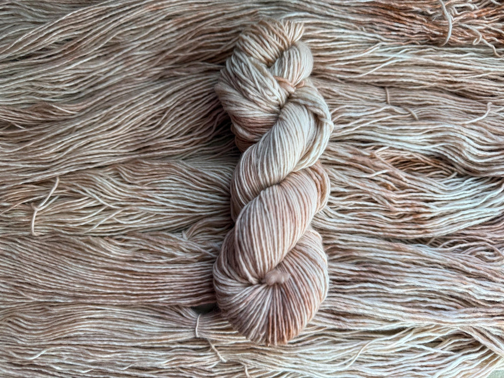 Cashmere fog hand dyed (worsted/aran) merino wool, superwash yarn, hank of yarn , for knit crochet