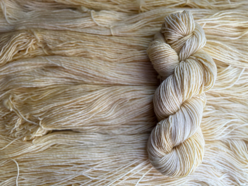 Buttercream hand dyed (worsted/aran) merino wool, superwash yarn, hank of yarn , for knit crochet