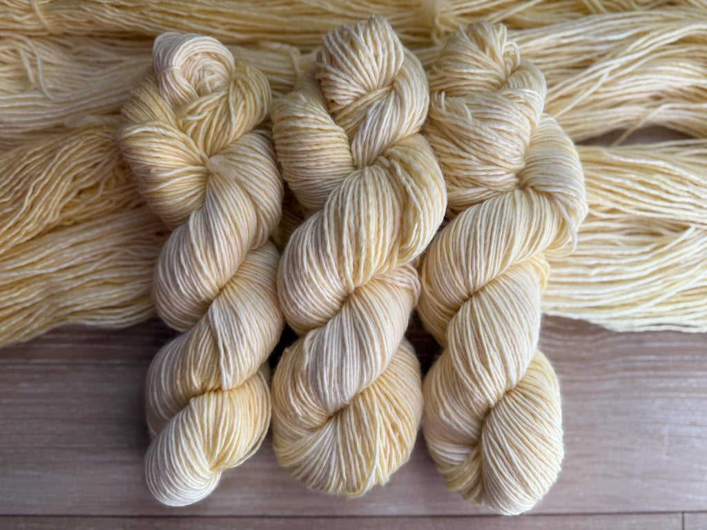 Buttercream hand dyed (worsted/aran) merino wool, superwash yarn, hank of yarn , for knit crochet