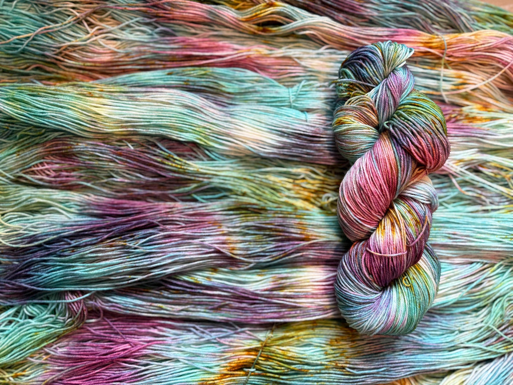 Peacock hand dyed Sock/Fingering merino wool nylon blend superwash yarn, hank of yarn , for knit crochet, 4 ply