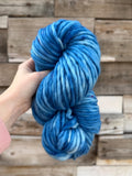 Glacier melt hand dyed super bulky merino wool, size 6, 98 yards, natural, semi solid, indie dye, superwash blue