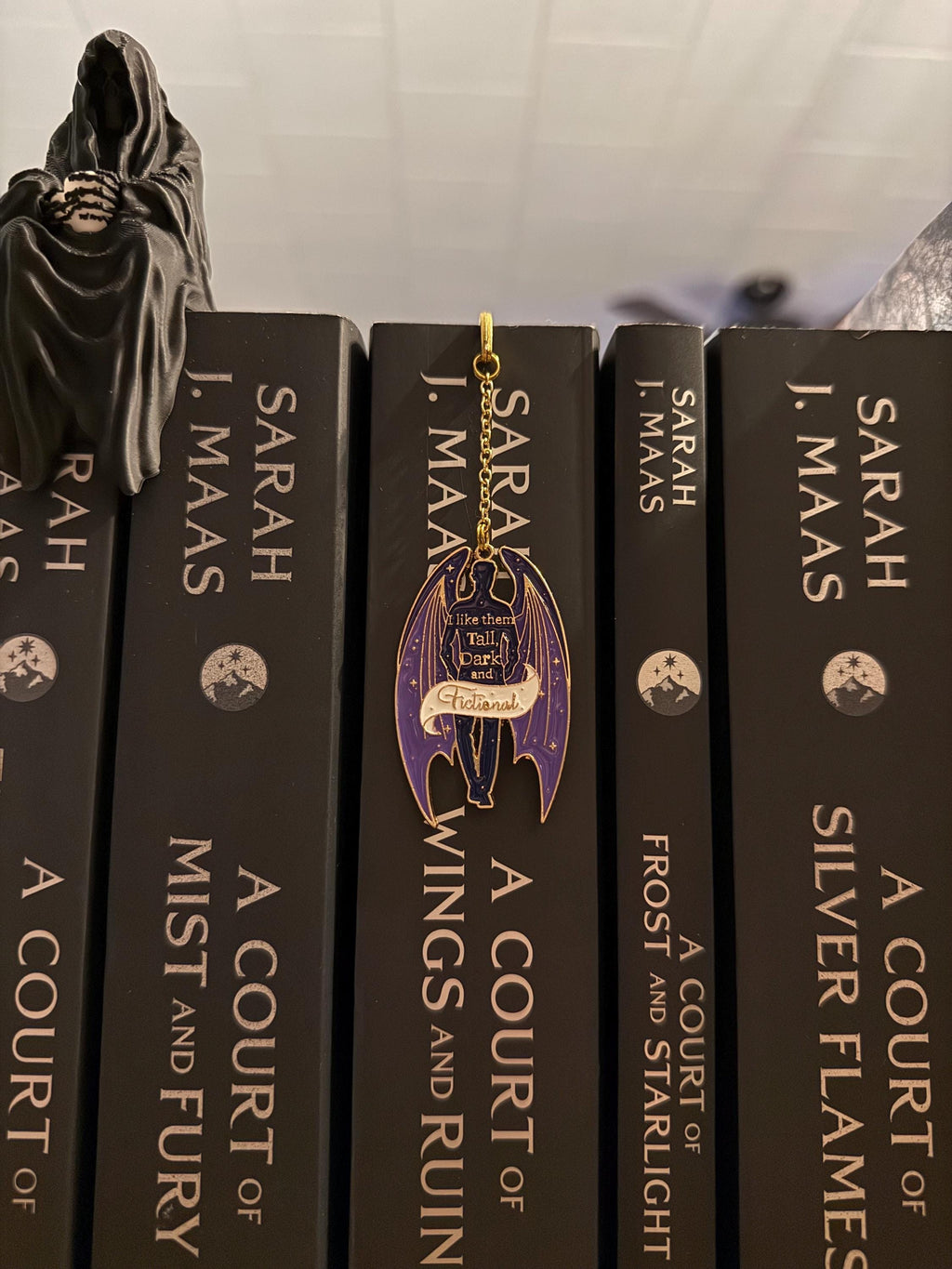Handmade metal bookmark, gold plated, booktok, bookstagram, gold plated, Acotar, tog, quicksilver, housemaid, star,