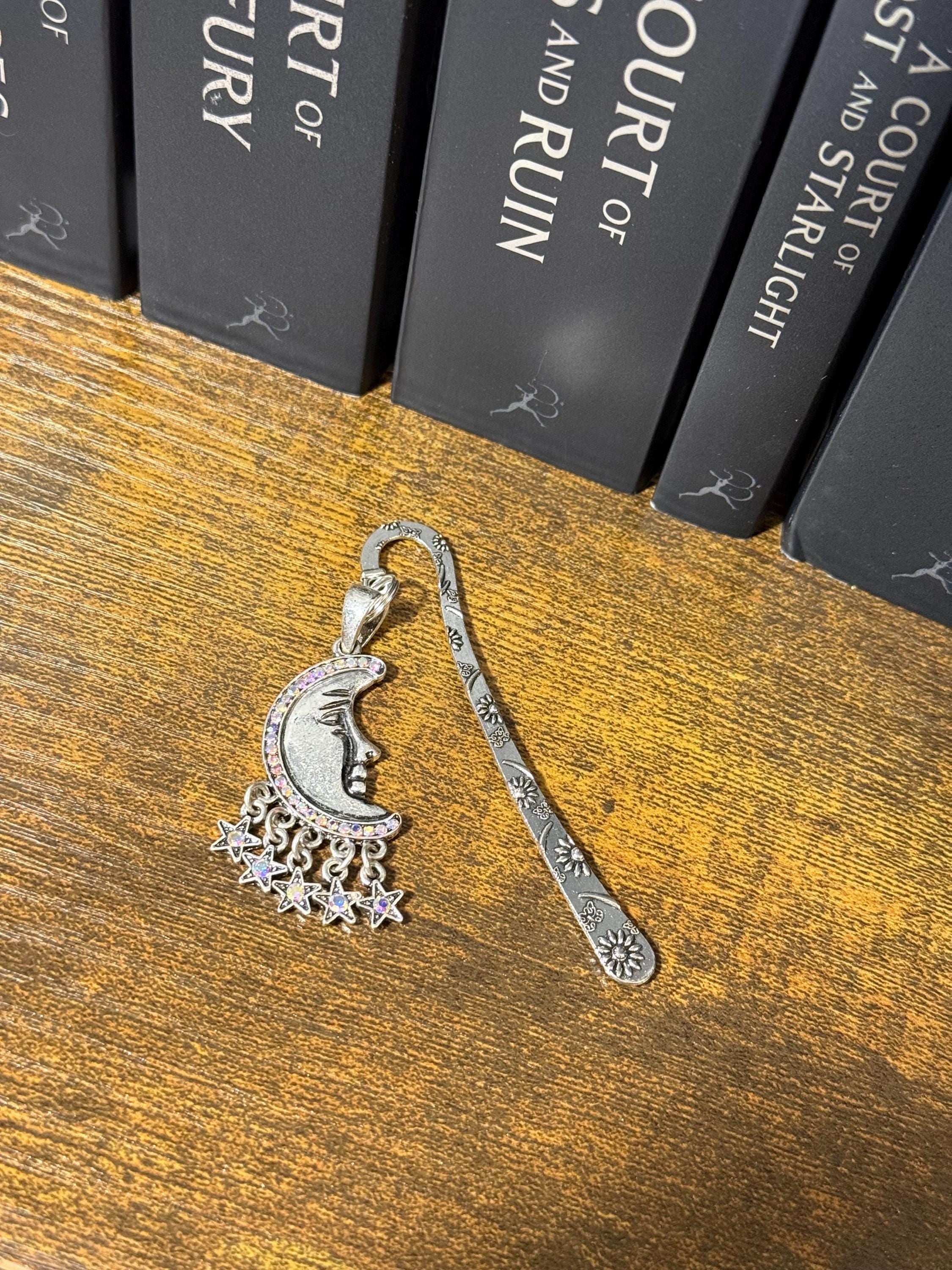 Moon and stars handmade metal bookmark, gold plated, booktok, bookstagram, silver plated, Acotar, tog, quicksilver, housemaid, star,