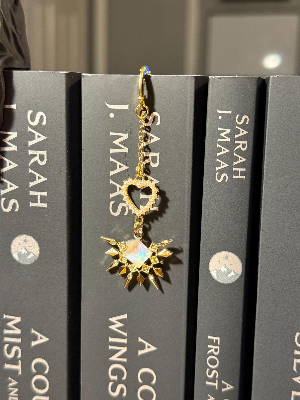 Handmade metal bookmark, gold plated, booktok, bookstagram, silver plated, Acotar, tog, quicksilver, housemaid, star,