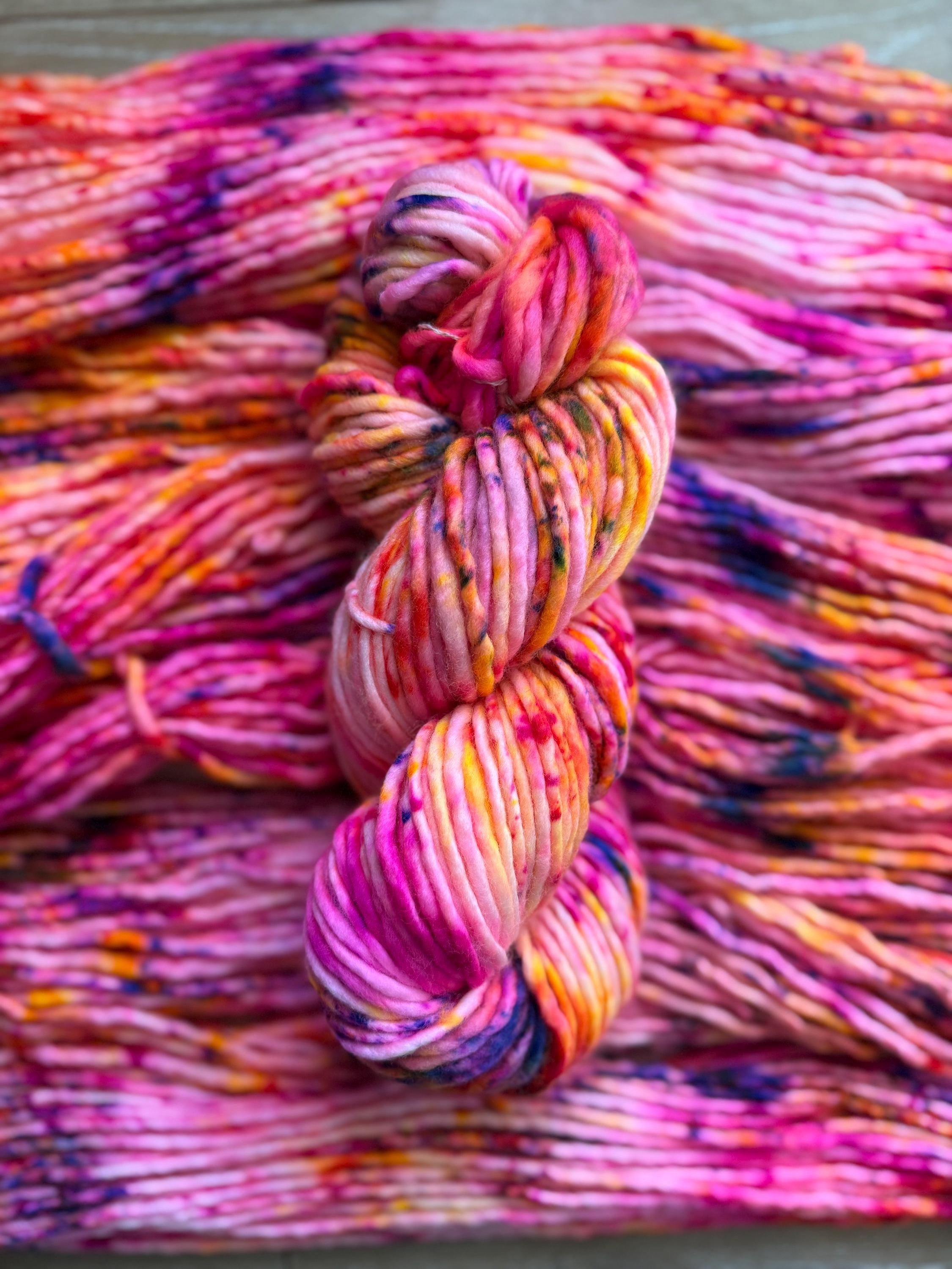 Solar flare bulky hand dyed bulky merino wool, 109 yard, 5 weight, speckled, semi solid, multicolor, indie dye, superwash