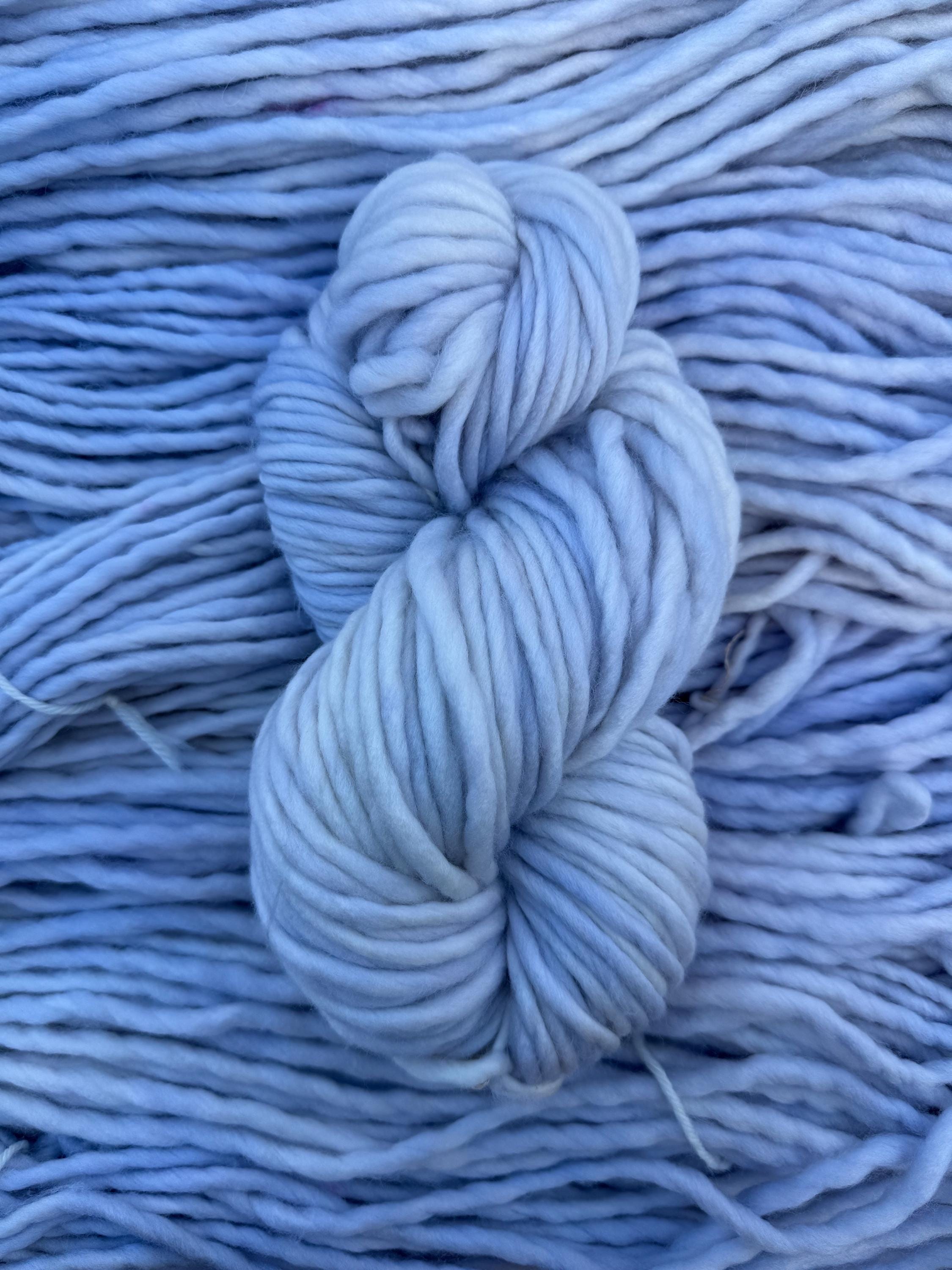 Morning frost hand dyed super bulky merino wool, size 6, 98 yards, semi solid, indie dye, superwash