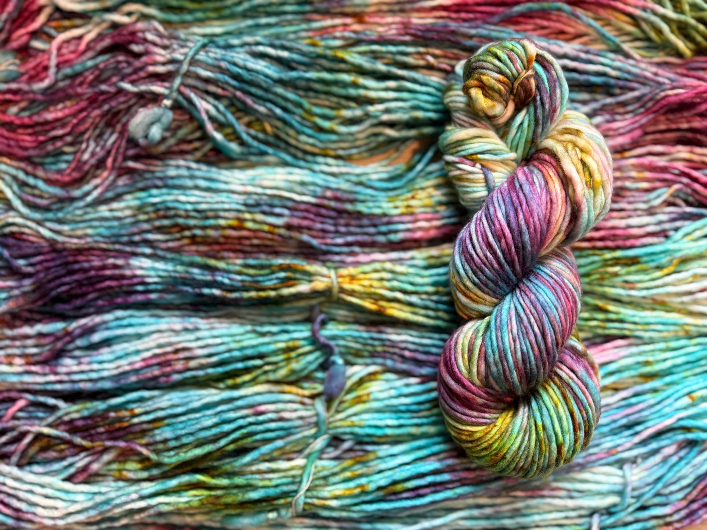 Peacock bulky hand dyed bulky merino wool, 109 yard, 5 weight, semi solid, multicolor, indie dye, superwash