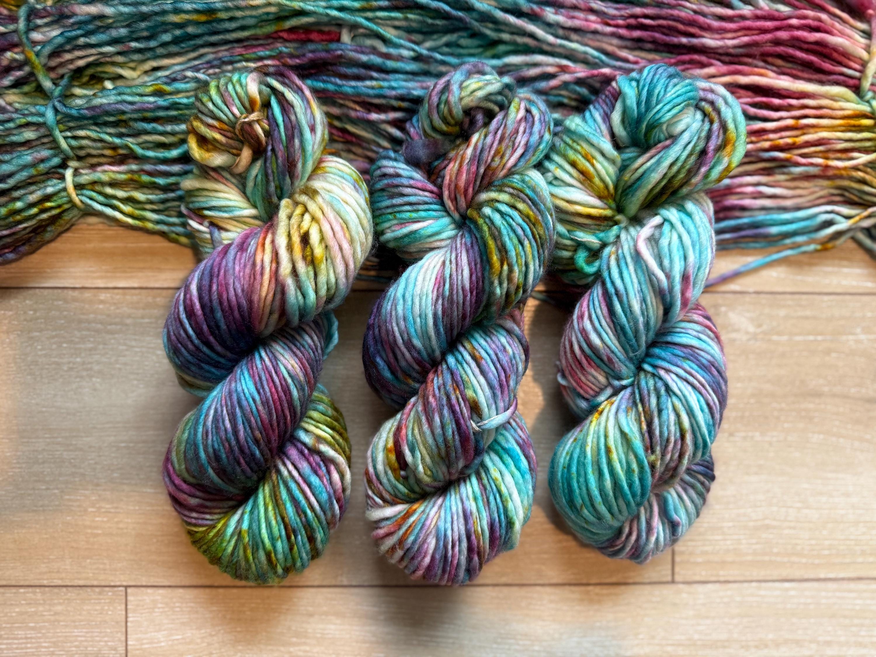 Peacock bulky hand dyed bulky merino wool, 109 yard, 5 weight, semi solid, multicolor, indie dye, superwash