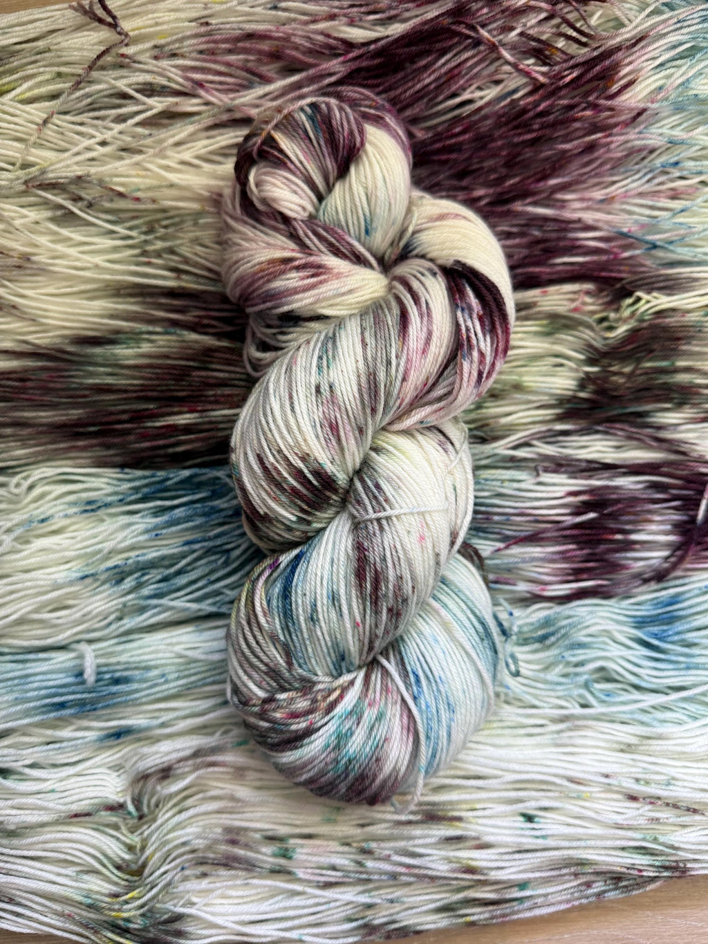 Wild thistle hand dyed Sock/Fingering merino wool nylon blend superwash yarn, hank of yarn , for knit crochet, 4 ply