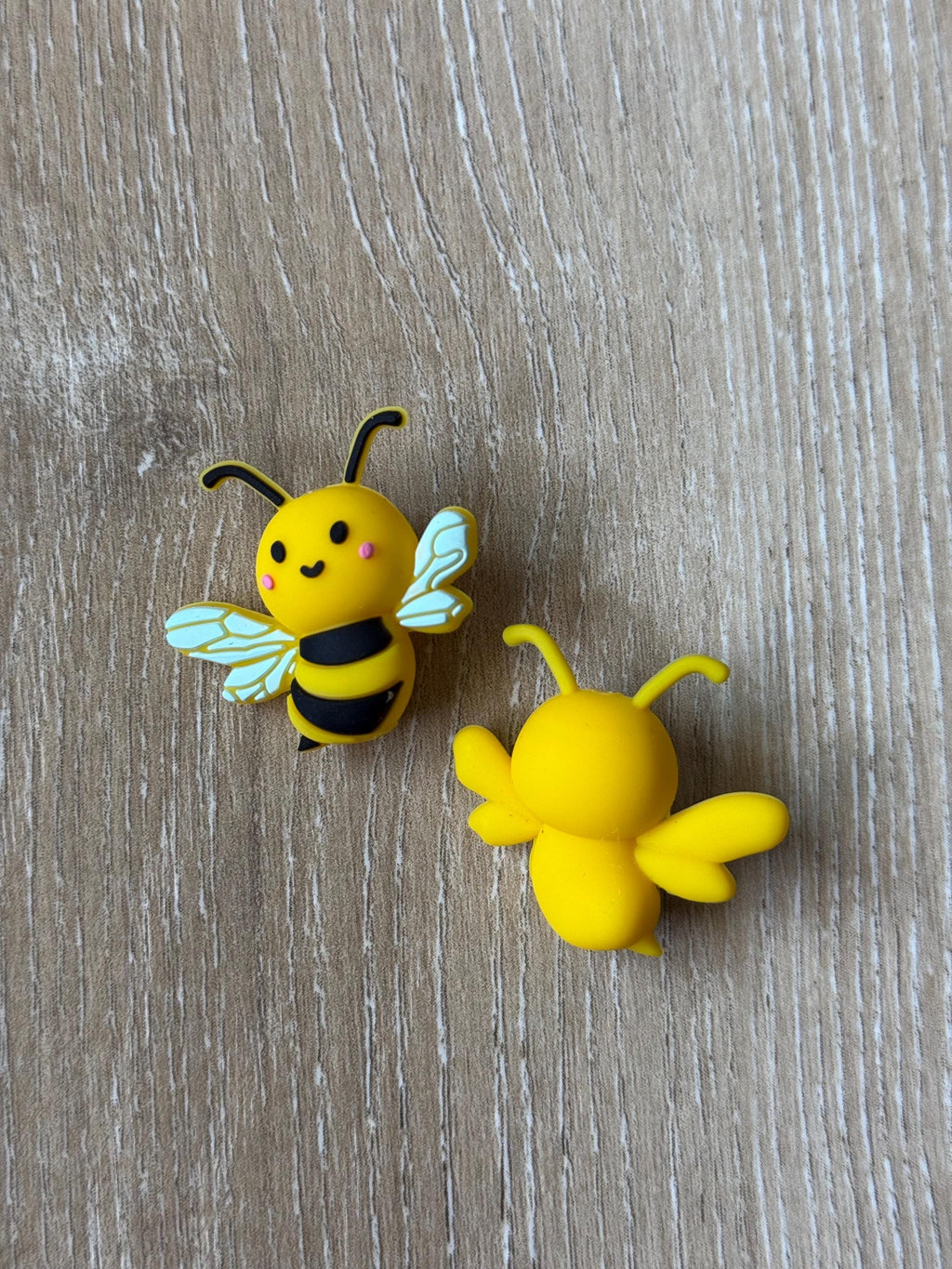 Bee needle stoppers for knitting needles, spring, summer, honey bee, bumble