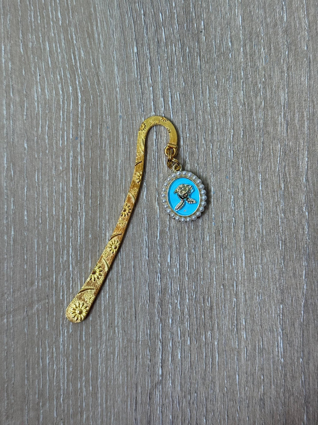 Handmade metal bookmark, gold plated, booktok, bookstagram, silver plated, Acotar, tog, quicksilver, housemaid, flower, stocking stuffer