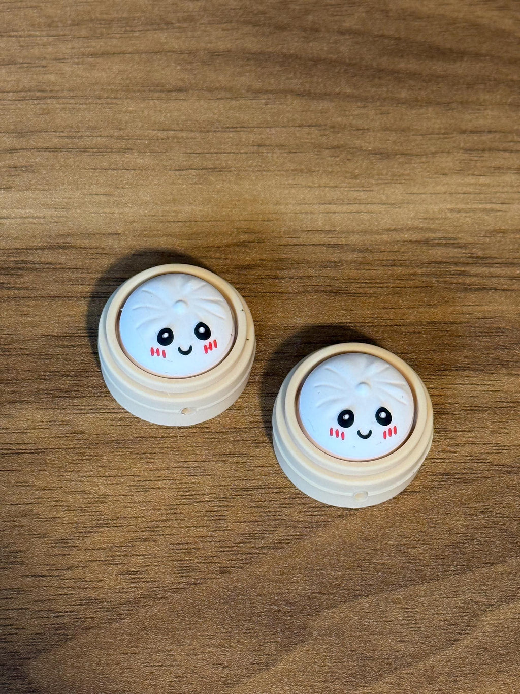 Needle stoppers for knitting needles dumplings