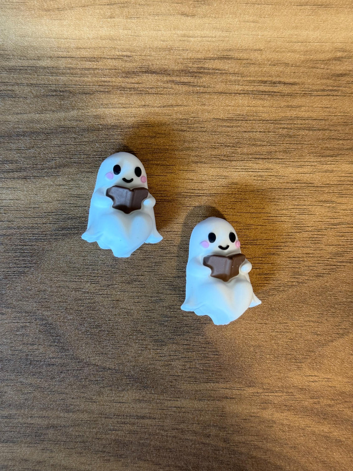 Needle stoppers for knitting needles, Halloween, ghost and book, reading ghost