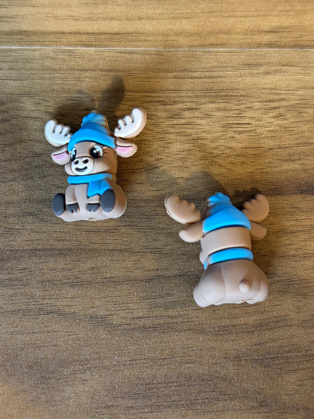 Needle stoppers, stitch stopper for knitting needles, Christmas moose