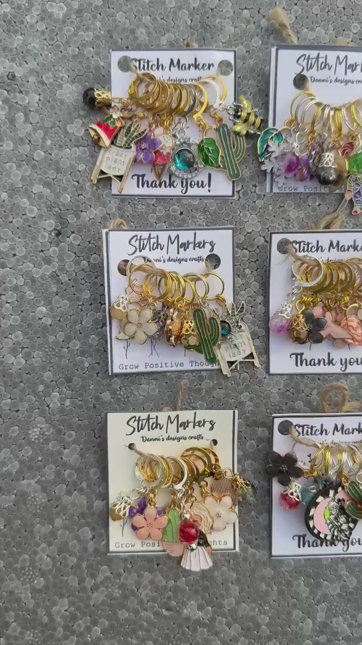 10 random Stitch markers, crochet, knit, gold plated, with round clasp, surprise pack, cute, knitting, open and close, silver plated